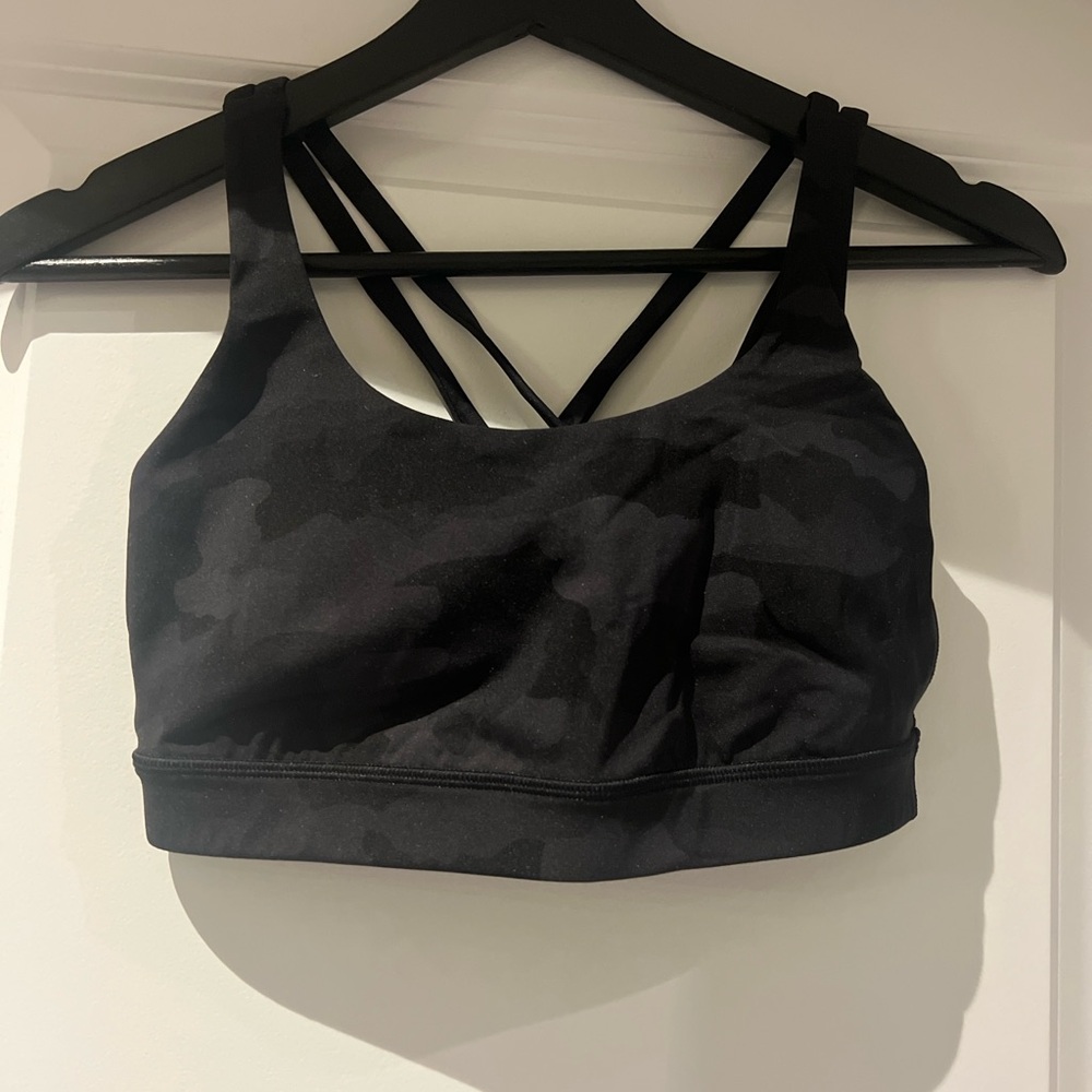 Lululemon black camo sports bra 6